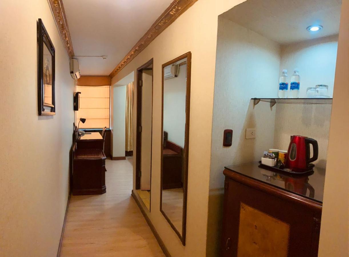 Hotel Oro Inn Лима Екстериор снимка