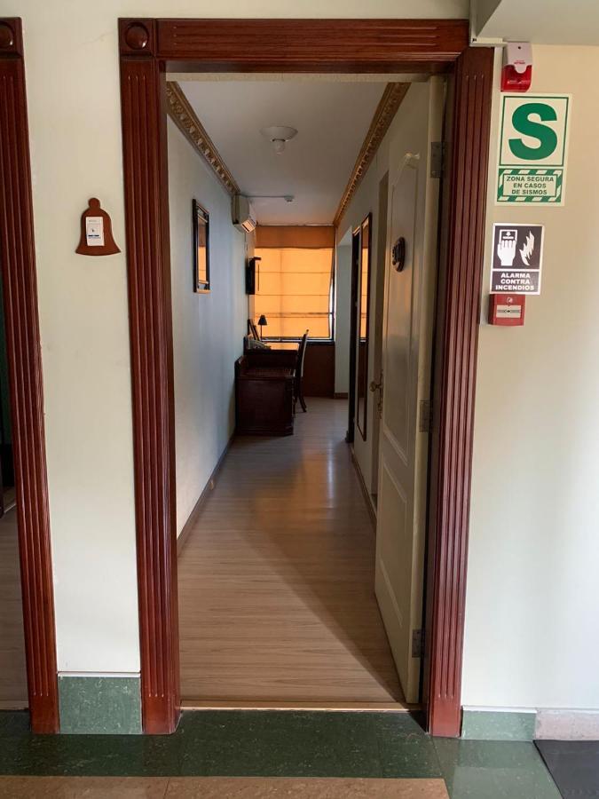 Hotel Oro Inn Лима Екстериор снимка