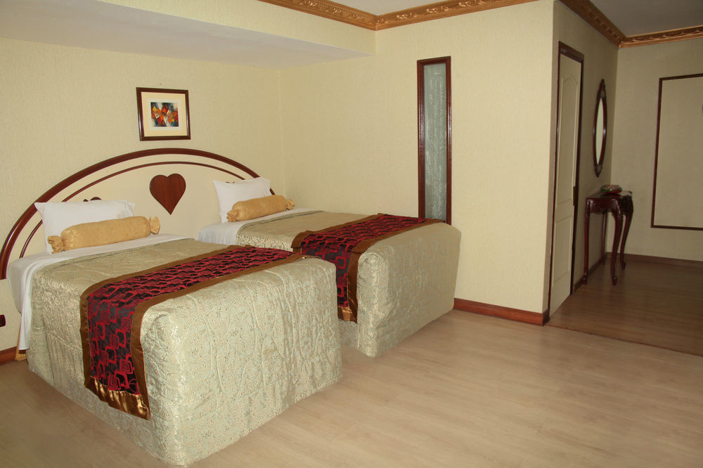 Hotel Oro Inn Лима Екстериор снимка