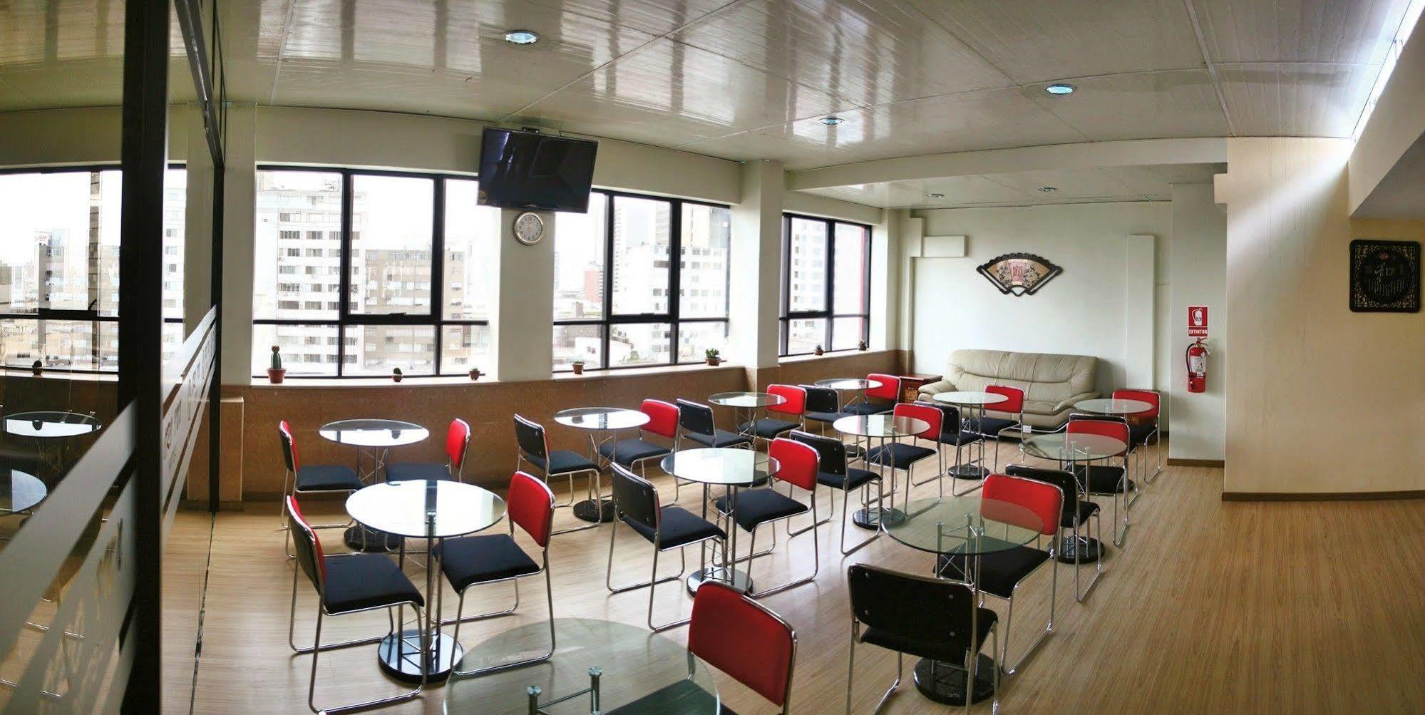 Hotel Oro Inn Лима Екстериор снимка